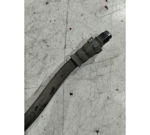 Тормозной шланг(передний правый)