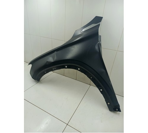 Крыло переднее левое