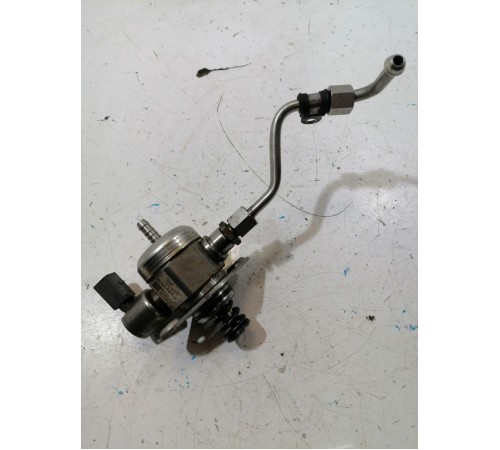  Насос топливный