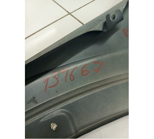 Крыло переднее левое