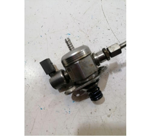  Насос топливный