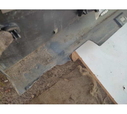 Накладка порога левая