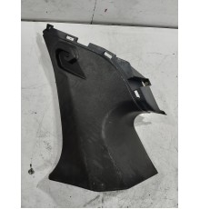 Обшивка задней стойки правая