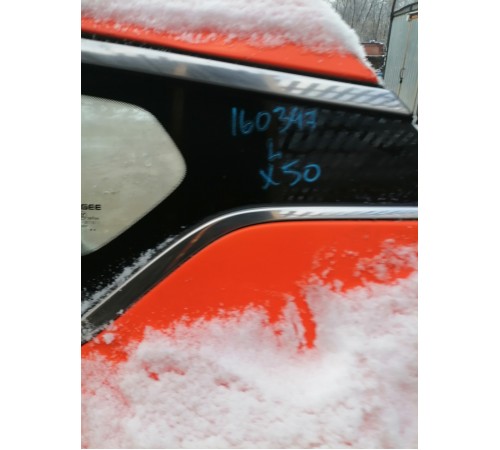 Глухое стекло кузова левое, форточка