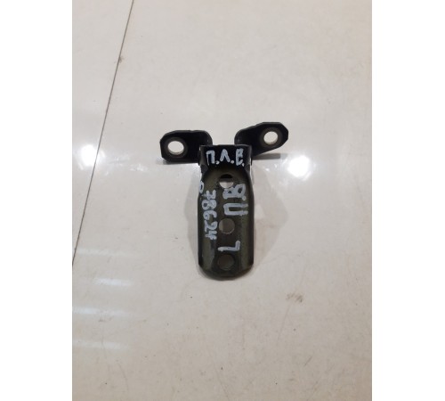 Петля двери (передняя, левая, верхняя)