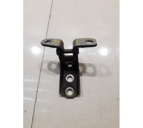 Петля двери (передняя, левая, верхняя)