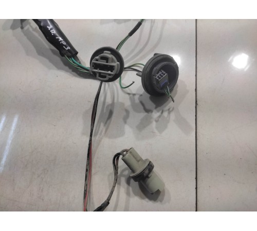 Электропроводка фары(задняя правая)