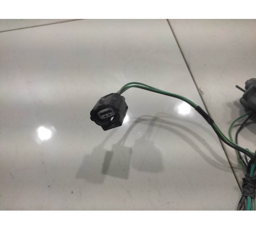 Электропроводка фары(задняя правая)