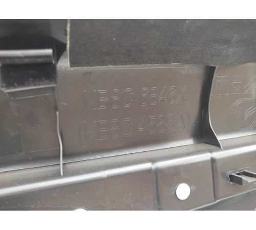 Обшивка двери(передняя левая)