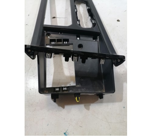 Накладка центральной консоли