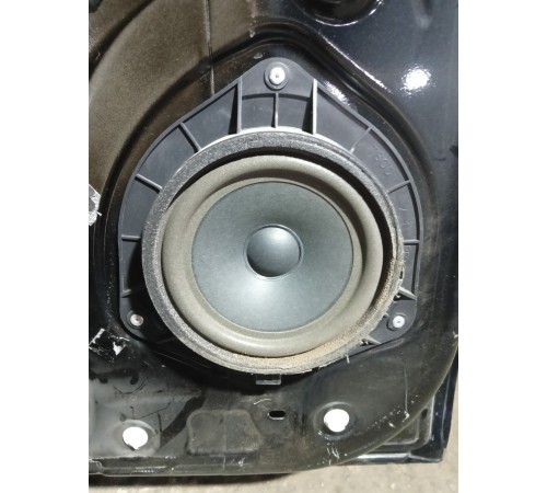 Дверь задняя левая