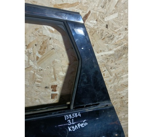 Дверь задняя левая