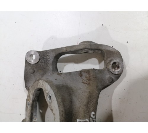 Опора амортизатора передняя правая