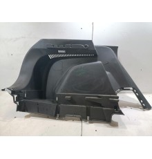 Обшивка багажника левая