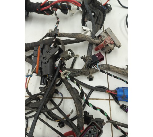 Электропроводка подкапотная с монтажным блоком