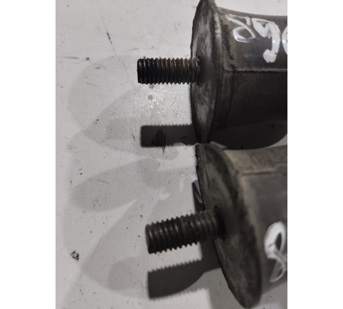 Комплект подушек крепления КПП