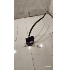 Замок двери (передний левый)