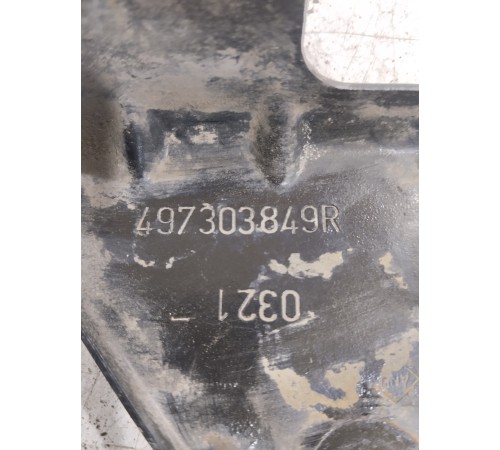 Кронштейн патрубка радиатора 