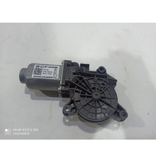 Моторчик стеклоподъёмника задний правый