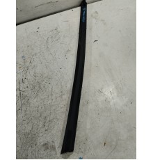 Уплотнитель стекла задний левый внутренний