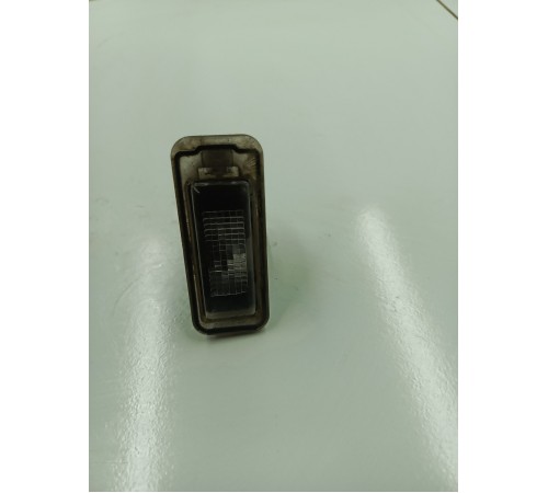 Плафон внутреннего освещения номера