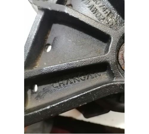 Кронштейн двигателя правый, опора