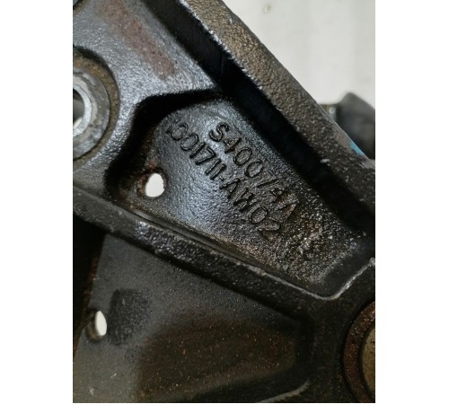 Кронштейн двигателя правый, опора