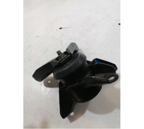 Кронштейн двигателя правый, опора