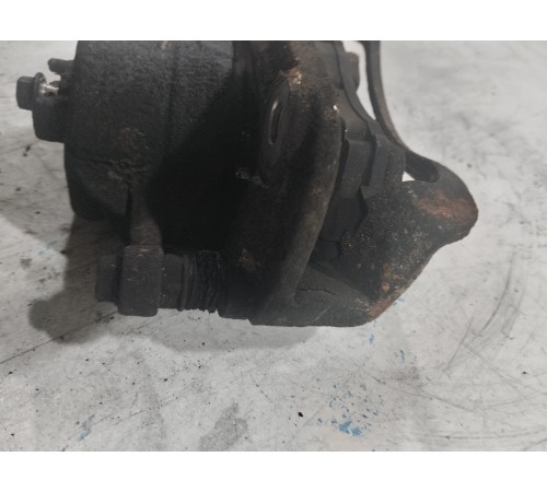 Суппорт передний правый