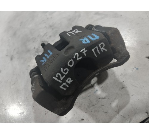 Суппорт передний правый