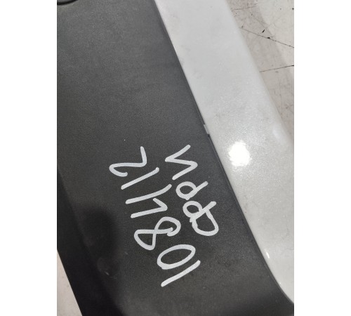 Спойлер крышки багажника