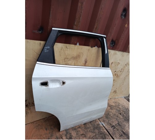 Дверь задняя правая
