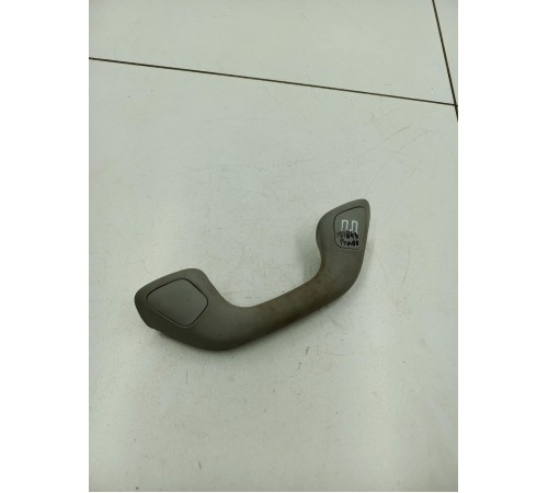 Ручка стойки передняя правая