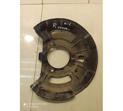 Кожух тормозного диска (задний, правый)