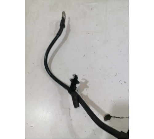 Клемма аккумулятора 