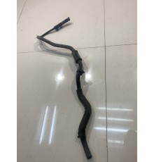 Патрубок системы охлаждения