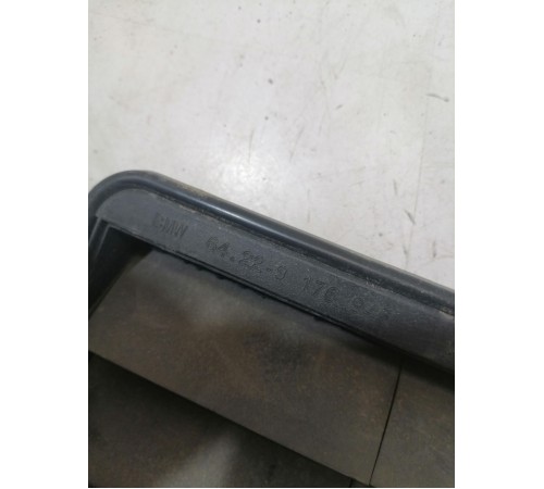 Вентиляционный клапан багажника