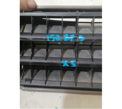 Вентиляционный клапан багажника