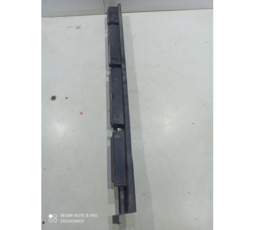 Направляющая(крепление) бампера передняя левая