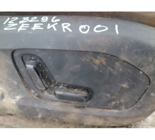 Сиденье переднее правое