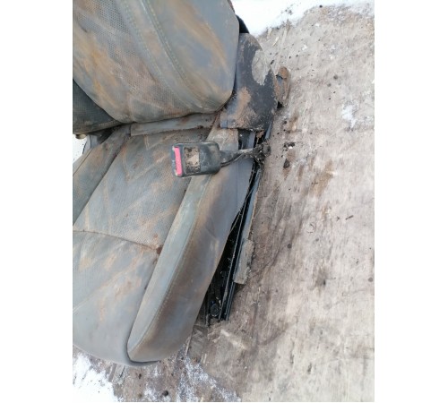 Сиденье переднее правое