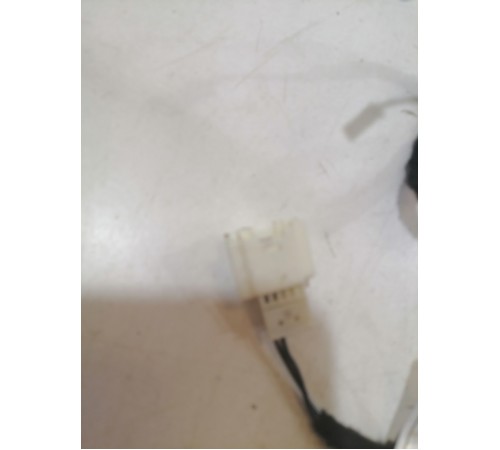 Проводка центрального динамика