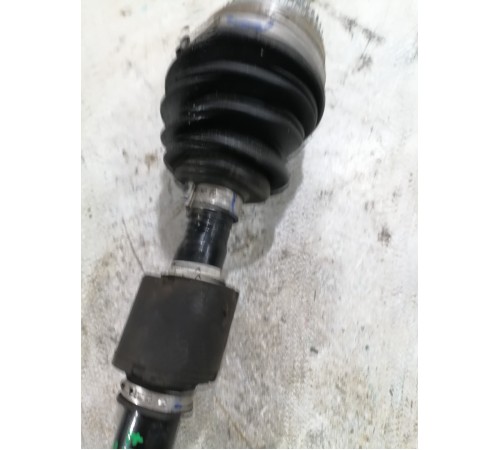 Привод передний правый