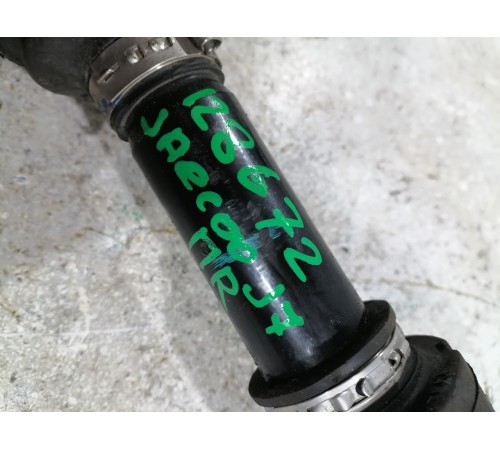 Привод передний правый