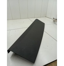 Обшивка крышки багажника верхняя