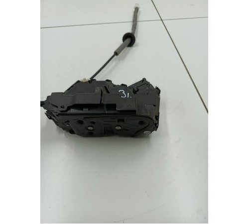 Замок двери задний левый