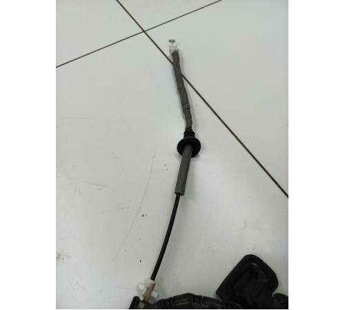 Замок двери задний левый