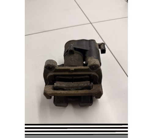 Суппорт задний левый