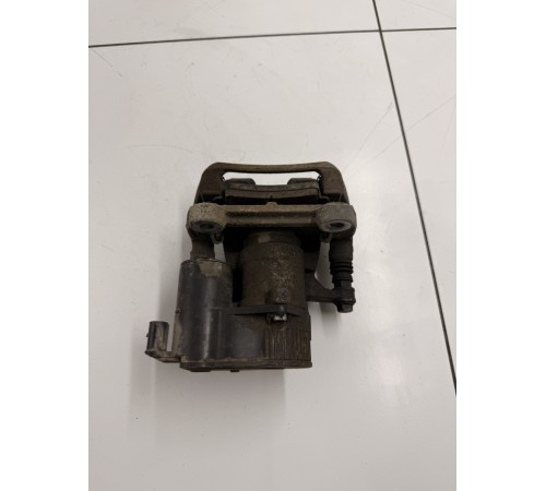 Суппорт задний левый