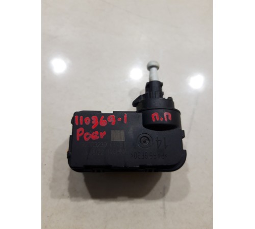 Моторчик корректора фары(правый)